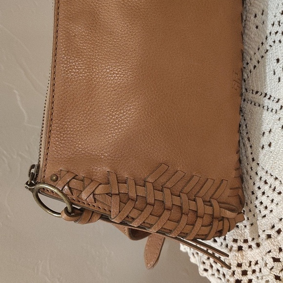 FRYE Meadow Mini Brown Crossbody Adjustable Strap Braided Detail 3 Compartments - Picture 12 of 15